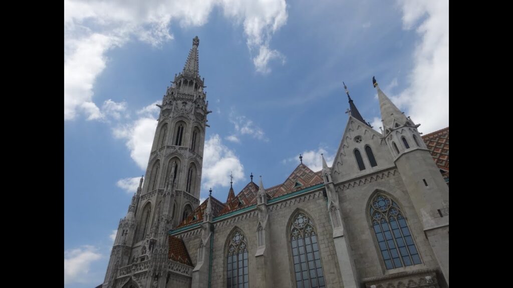 La Iglesia de Matías: Un tesoro arquitectónico en Budapest
